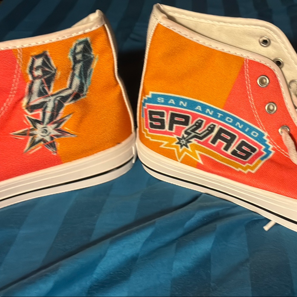 San Antonio Spurs high top sneakers Brand NEW! - Picture 5 of 8